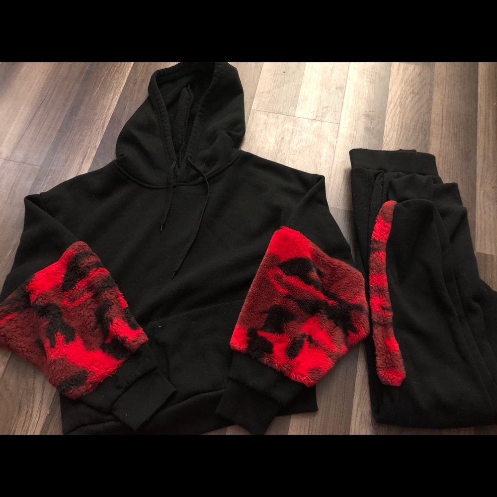 Sweat suit